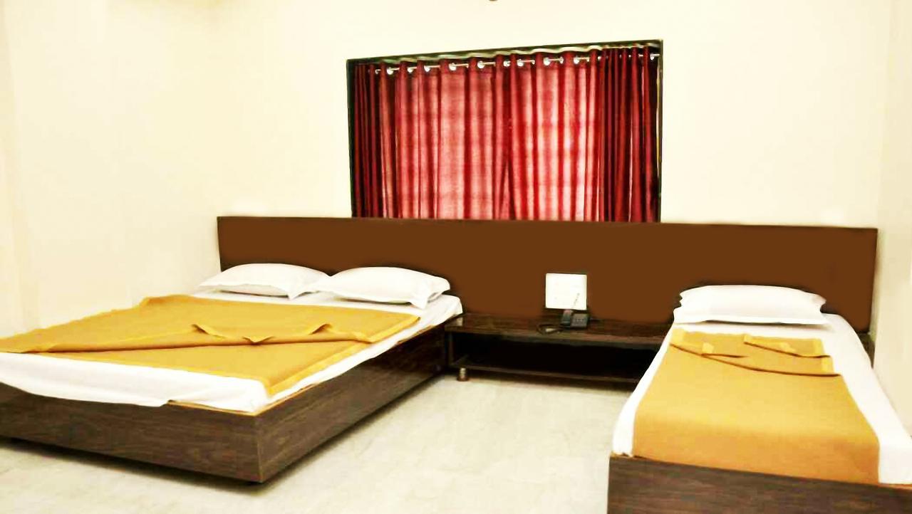 Sai Rajaram Palace Shirdi Dış mekan fotoğraf