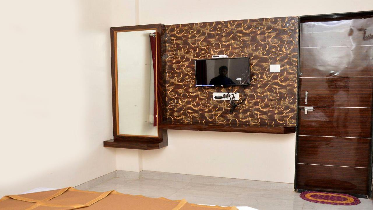 Sai Rajaram Palace Shirdi Dış mekan fotoğraf
